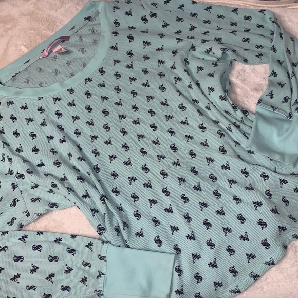 Victoria's Secret Other - Large Victoria’s Secret logo thermal 97% cotton pajama top